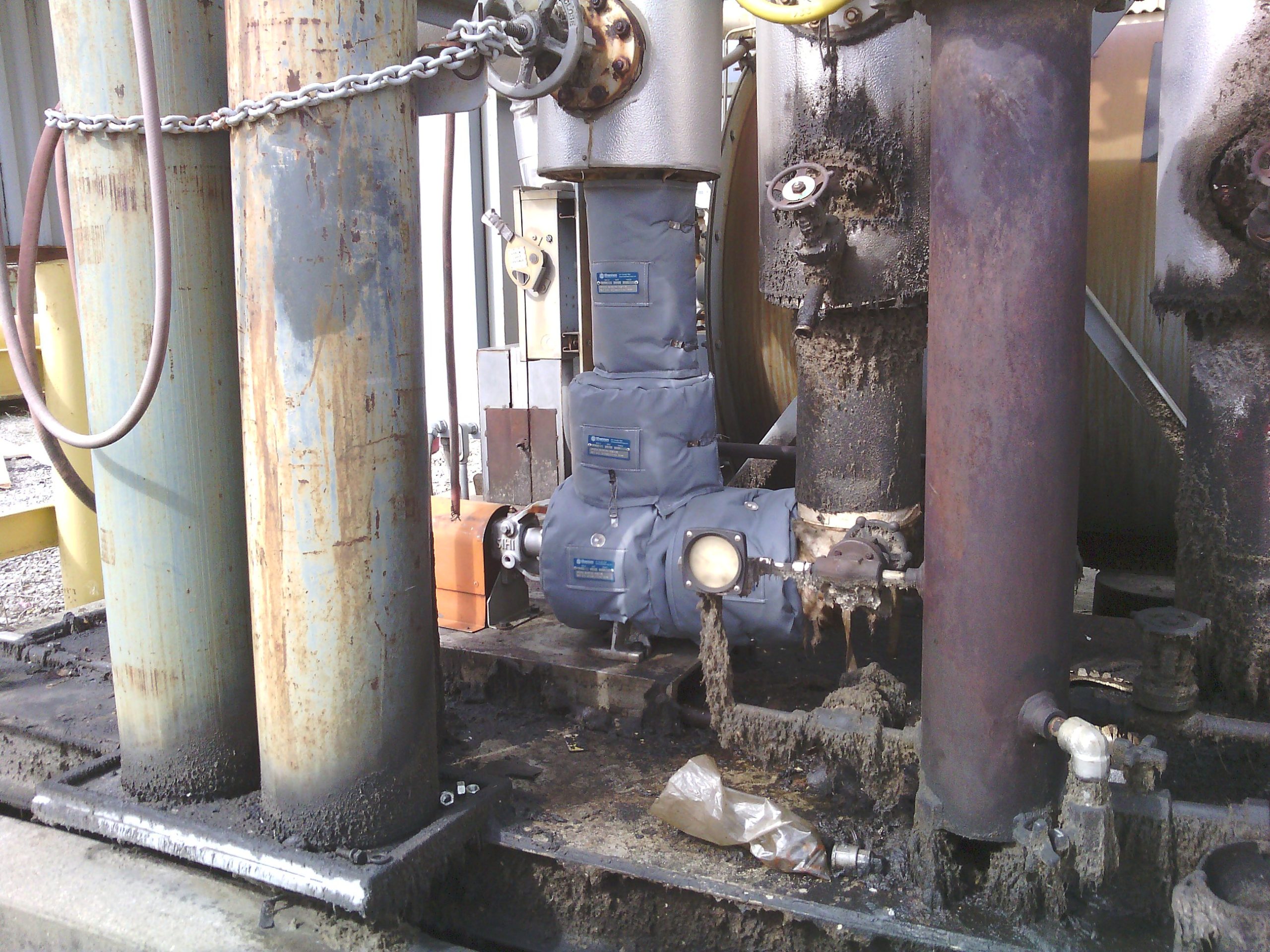 photo of Insulation system for asphalt Pump - Insulation Blanket Jacket Cover