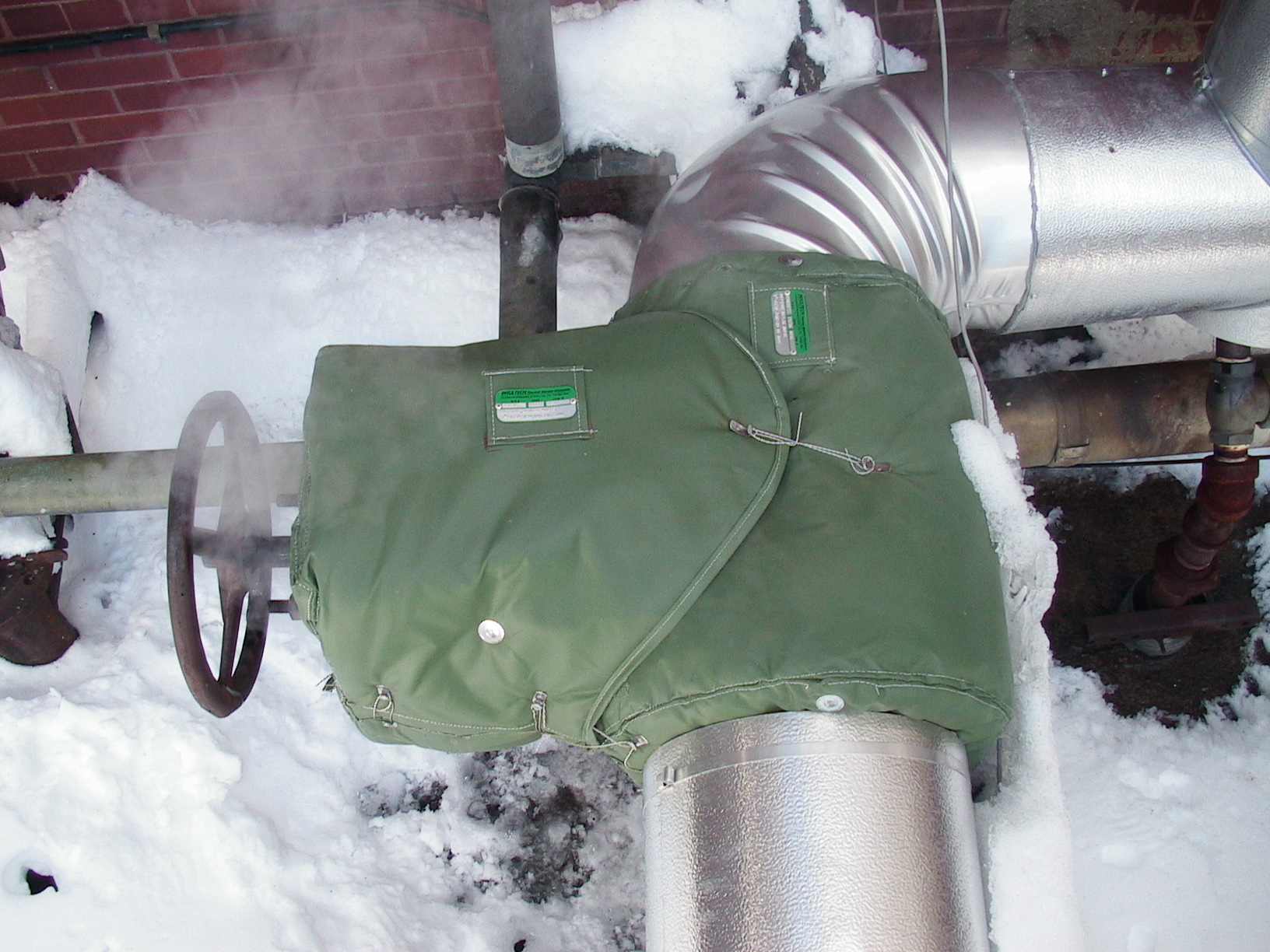 acoustic blanket and acoustic shields